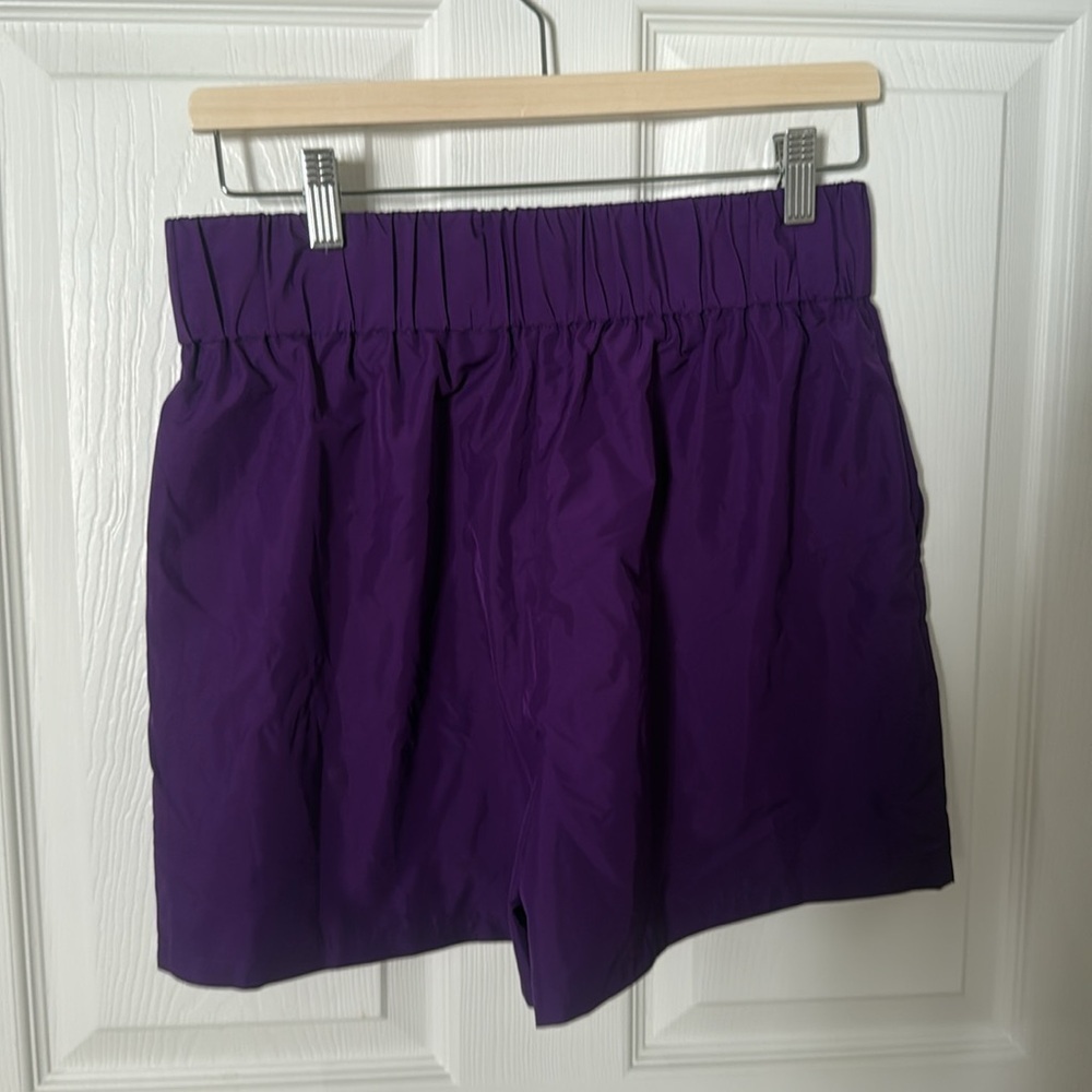 NWT EXPRESS Women's Deep Purple Shorts medium - Picture 5 of 7